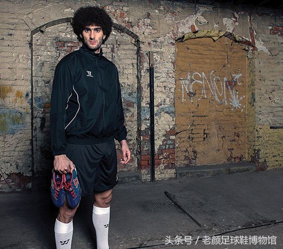 门外汉nb踏入足球市场是自找没趣？其实它也是30年球鞋老司机