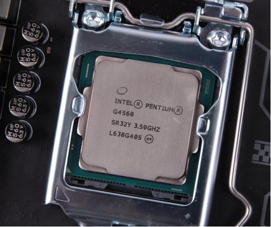 十代奔腾处理器吃鸡游戏测试,游戏兼顾生产力选什么cpu和显卡