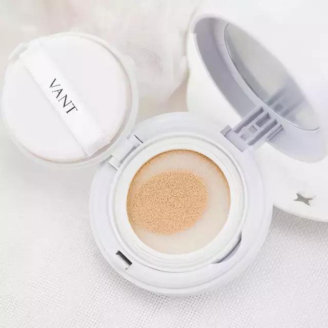 哪些平价彩妆平平无奇却无限回购,有哪些平价的彩妆好店