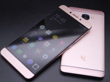 现在最值得入手的四部手机,目前手机降价最多的三款手机