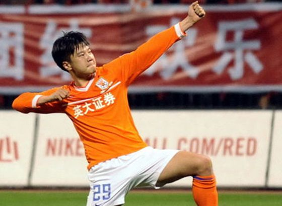 天下足球十大经典庆祝动作劳尔,世界足坛十大霸气庆祝