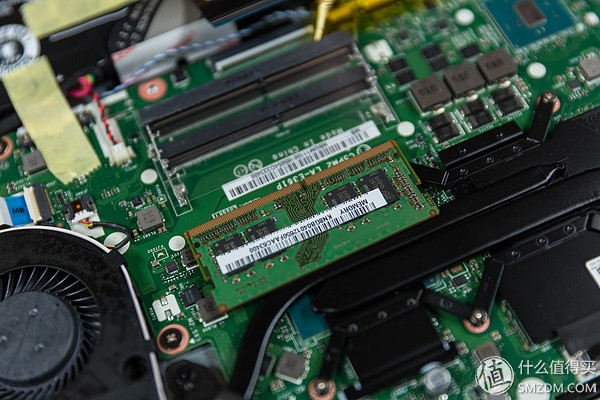 17.3寸宏碁暗影骑士,宏碁暗影骑士3锐龙版