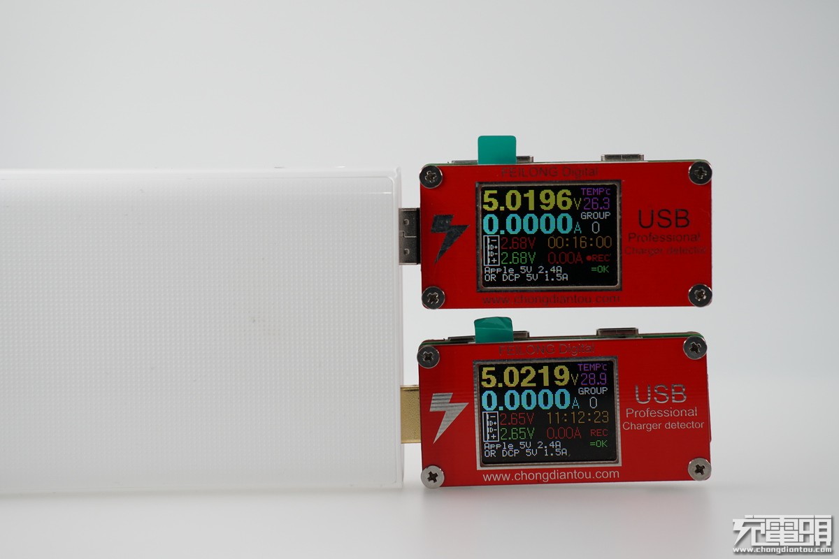 小米移动电源3拆解20000毫安,小米移动电源out1和out2