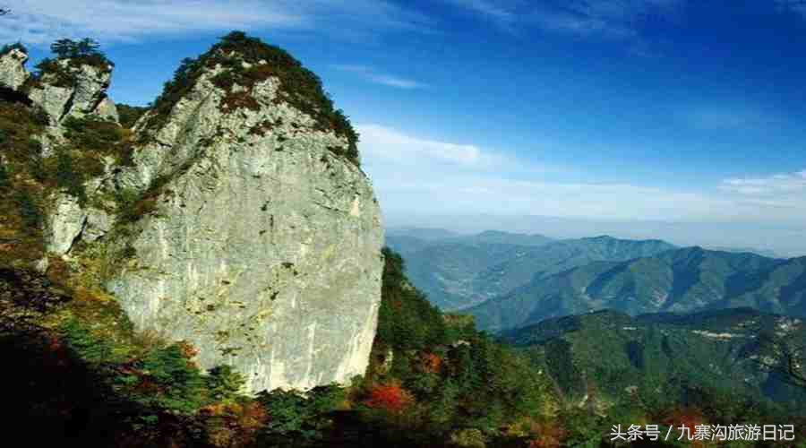 厦门唯一一个有海且叫厦门的城市,厦门是个风景优美的城市