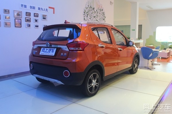 北汽新能源纯电动车EC180上市，补贴后售4.98万起！