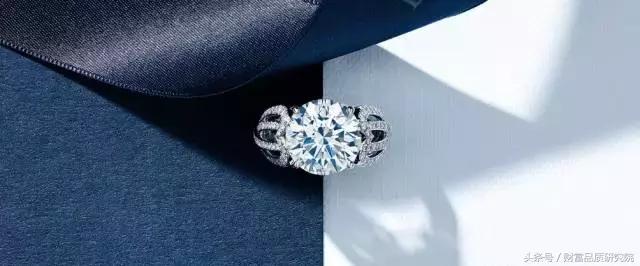 “钻石恒久远，一颗永留传”，经典广告语回归，能否再创辉煌？