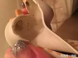 这款代购最火的儿童玩具，打开竟然全是霉菌！孩子天天在咬这个！