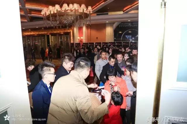 榻愬獩鐩存挱瑙嗛,榻愬獩