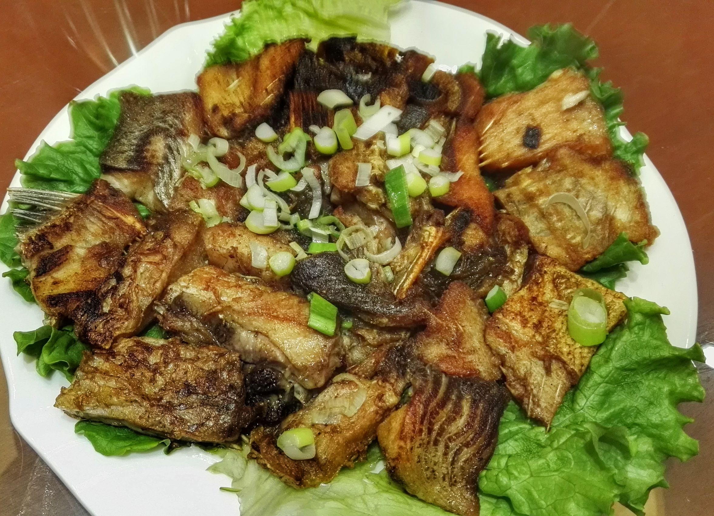 同江市生鱼片哪家好吃,同江赫哲美食