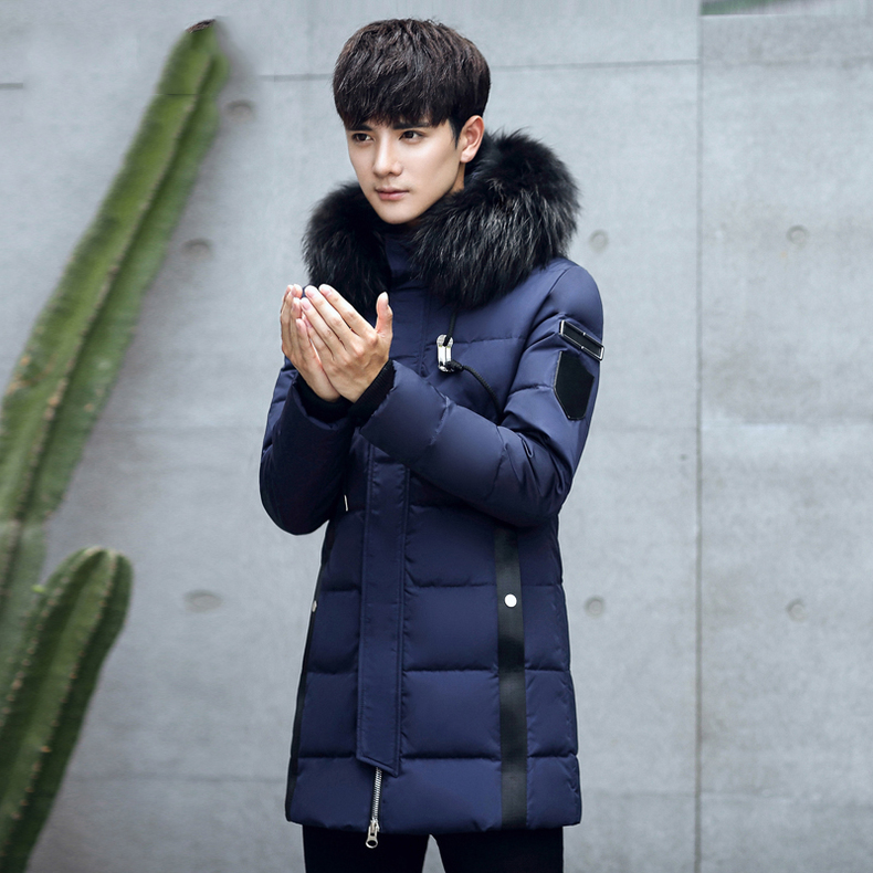 男人一定要有一件厚的羽绒服,什么羽绒服适合年轻男人