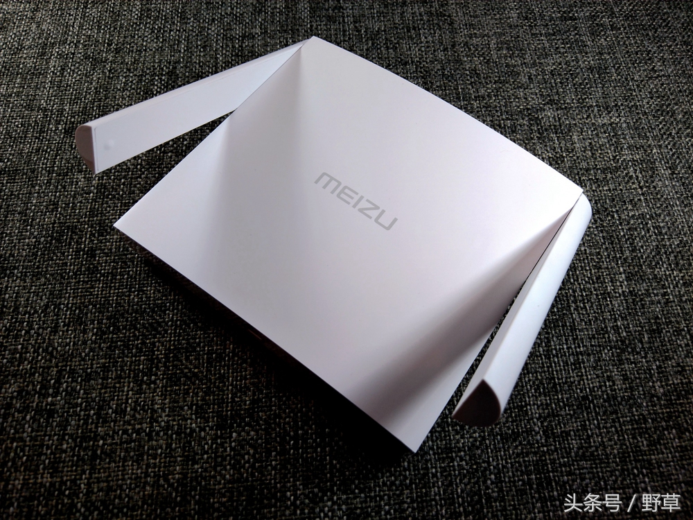 魅族做的第二代路由器，还是极速版，怎么样？