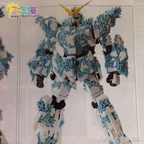 robot魂独角兽高达,万代robot魂独角兽结晶体