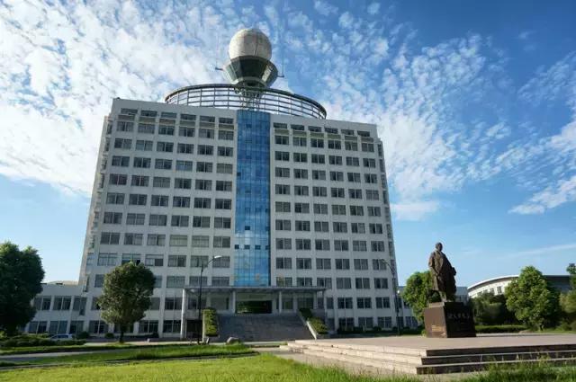 金陵十三校齐贺新春,请您查收一份来自南大的新春祝福