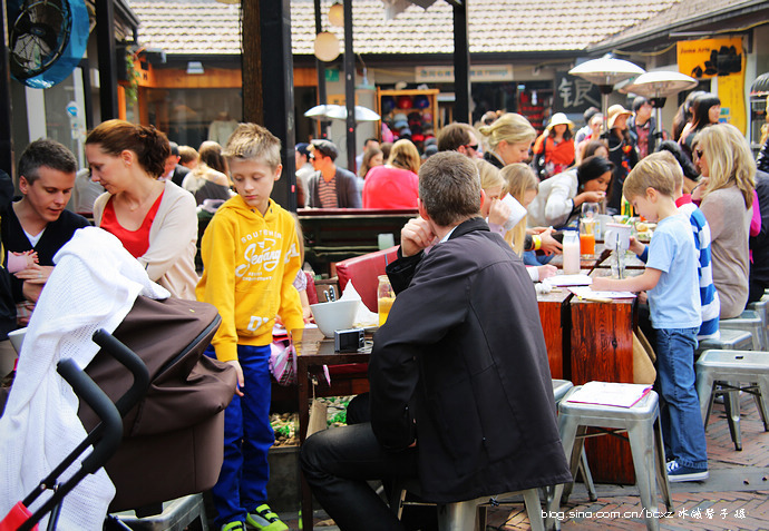 上海田子坊有什么有特色的店,田子坊在上海什么位置