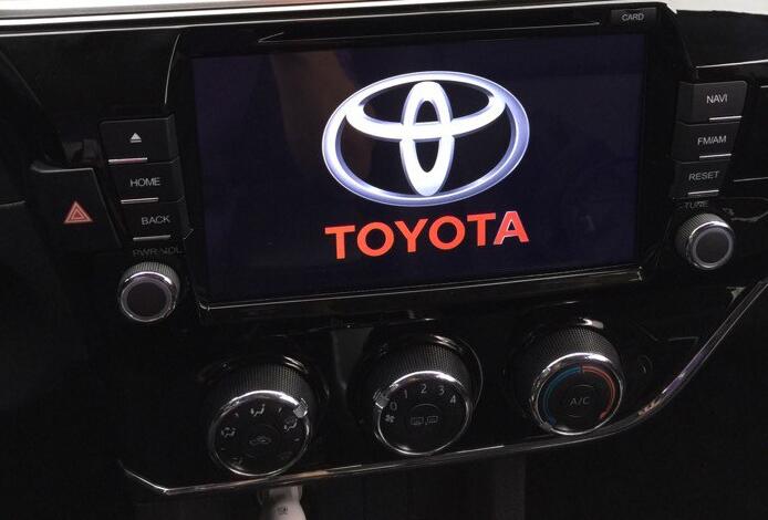 敬佩岛国工匠精神，90后小伙提1.2T丰田卡罗拉