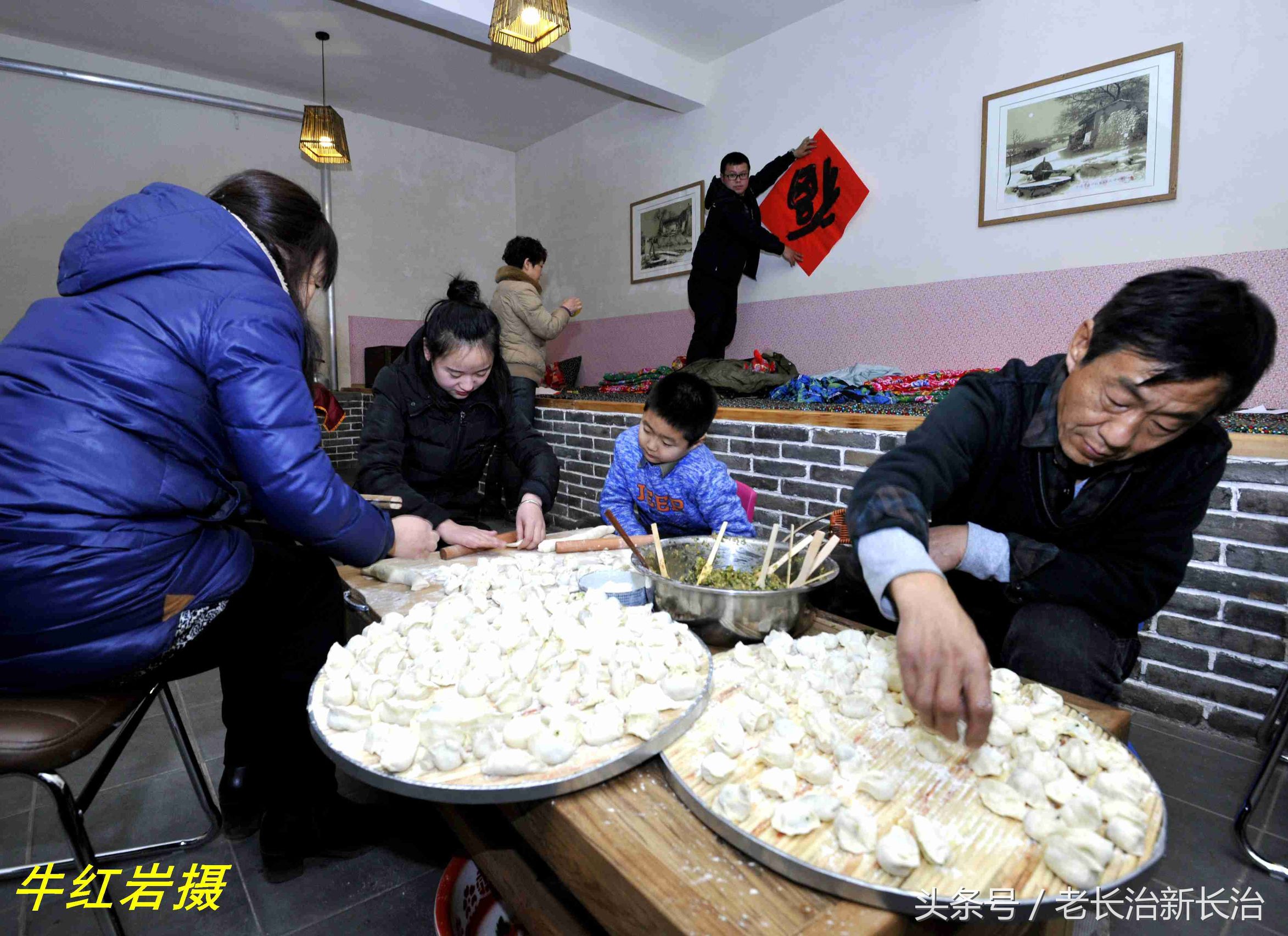 包饺子放烟花,包饺子贴春联放烟花赏花灯三年级