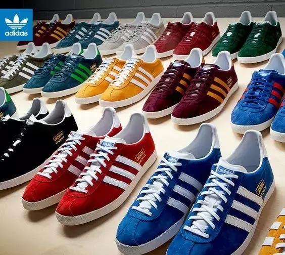 杨幂同款小白鞋阿迪达斯,杨幂小布鞋