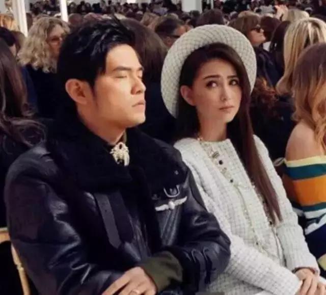 为什么有人那么喜欢周杰伦,明星多喜欢唱周杰伦的歌