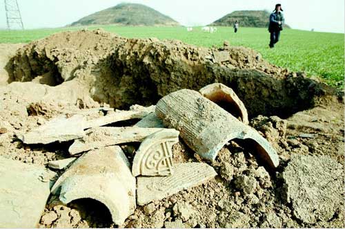 盗墓类比较真实的电影,现实中的盗墓和电影的区别