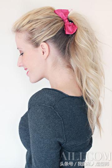 蝴蝶结发夹和发圈怎么扎头发,蝴蝶结发夹的发型怎么扎才好看