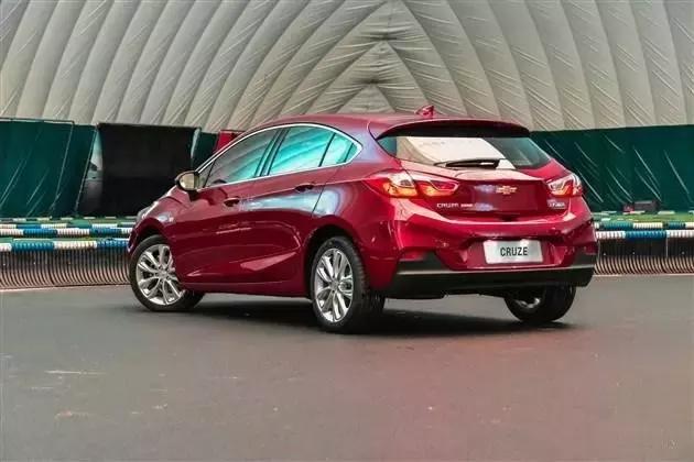 雪佛兰科鲁兹2014两厢掀背版,老款科鲁兹最好的是哪一款