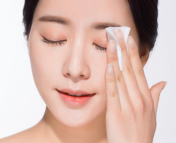 眼线笔卸妆卸不干净会怎么样 (眼部卸妆卸不干净会怎么样)