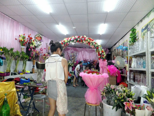 深圳最美花店,深圳年轻漂亮女孩