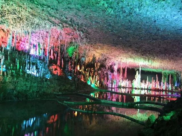 成都周边一天自驾游去哪里,春节成都附近3天自驾游哪里耍