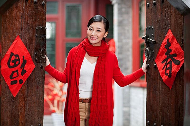 拜个晚年，出门也要穿的红红火火，吉祥如意的穿法你应该Get