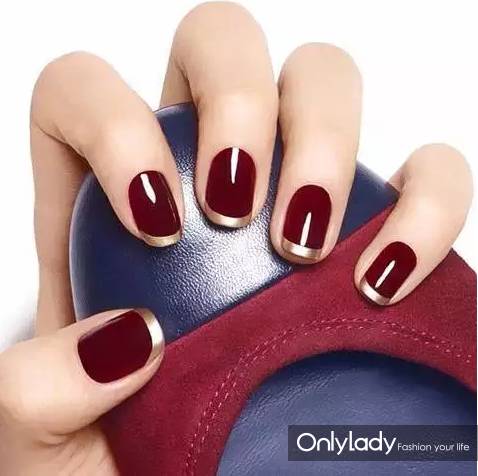 美甲款式推荐2024夏款手绘美甲,美甲款式手绘爆款美甲图显白