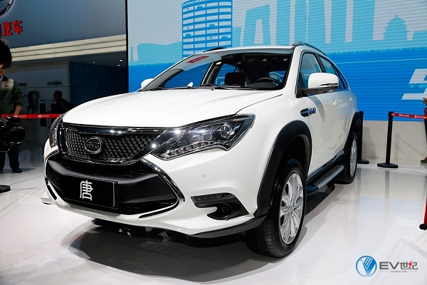 荣威混动和比亚迪秦混动哪个好,比亚迪与荣威新能源比较