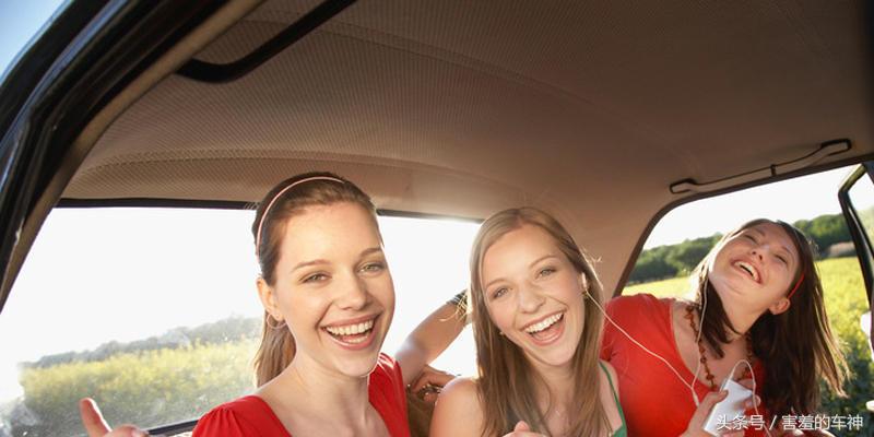 汽车内部怎能少的了music？车内小小改变，音乐达人就是你