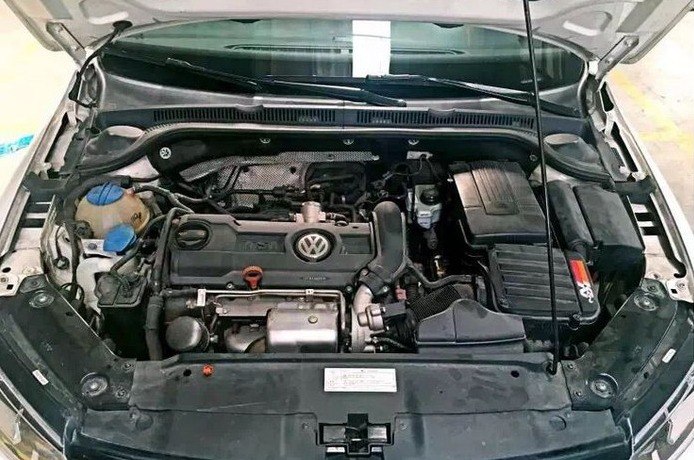 速腾17款1.6l自动舒适起步无力顿挫,10款大众速腾1.4t行驶中加速顿挫感