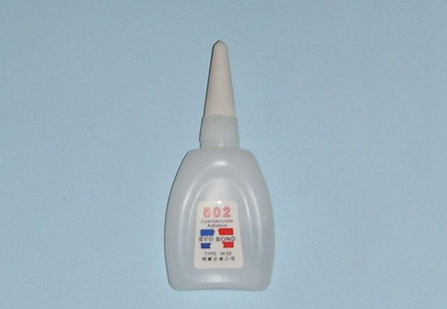 502胶水粘手上怎么洗掉简单有效,502胶水弄到手上用什么能清洗掉