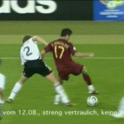 c罗遇到史上最尴尬的事,c罗上演尴尬助攻