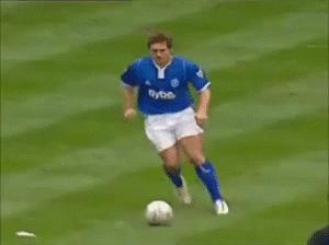 c罗遇到史上最尴尬的事,c罗上演尴尬助攻