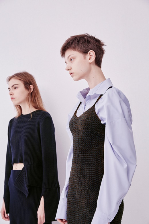 韩国潮牌高级灰,推荐几款适合年轻人穿的时尚潮牌