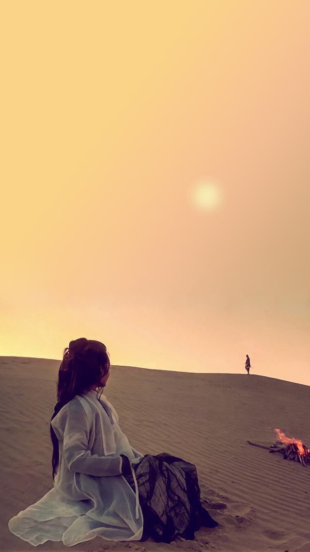 珍藏50张绝美墙纸,花了2000个小时选出十张壁纸