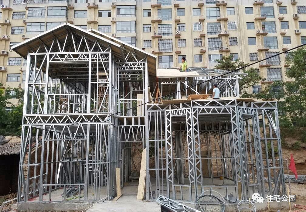 他花25万城郊盖栋轻钢房为何却羡煞了100万城市买楼的发小?