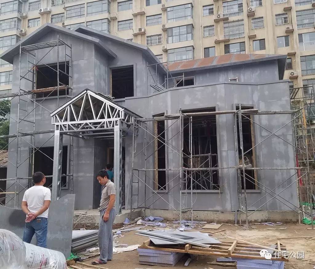 他花25万城郊盖栋轻钢房为何却羡煞了100万城市买楼的发小?