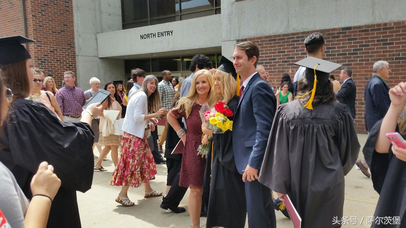 亲历美国大学的毕业典礼,美国大学毕业典礼