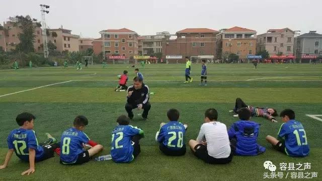 容县篮球大赛总冠军,容县中学校运会获奖