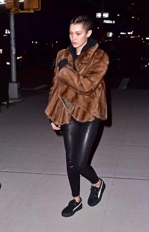 杨幂同款小白鞋阿迪达斯,杨幂小布鞋