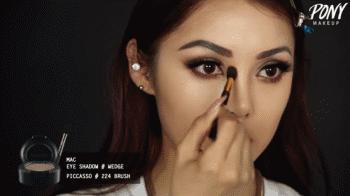 作姐,彩妆推荐新手用哪款好一点的