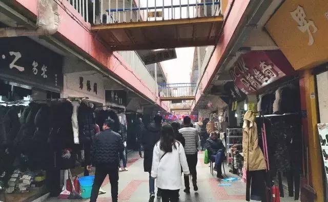 西安的潮人,西安小寨百汇哪里最潮