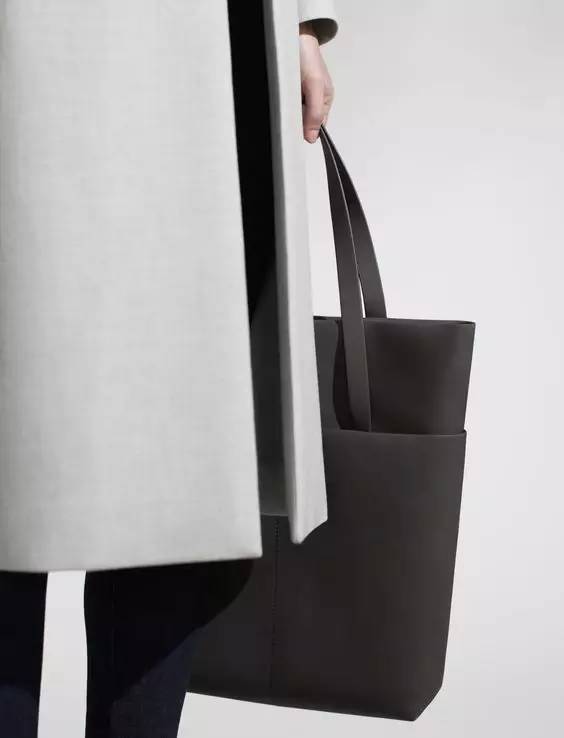 哪些性价比高的包包,有哪些性价比高的包包推荐