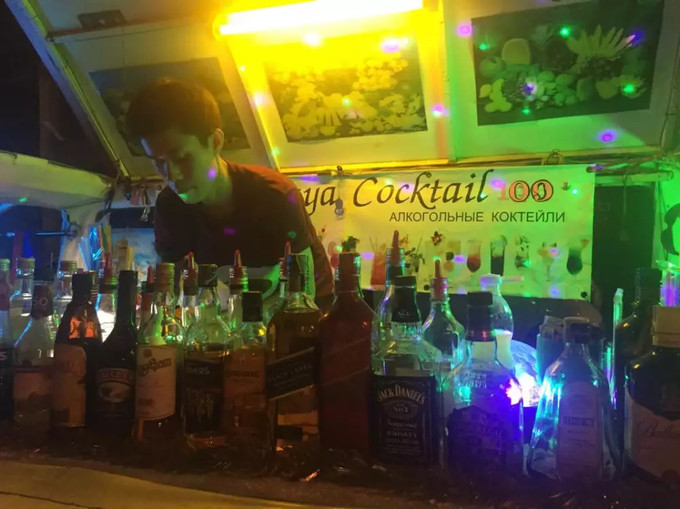 泰国曼谷芭提雅华欣7天自由行 (泰国华欣与芭提雅是一个地方吗)