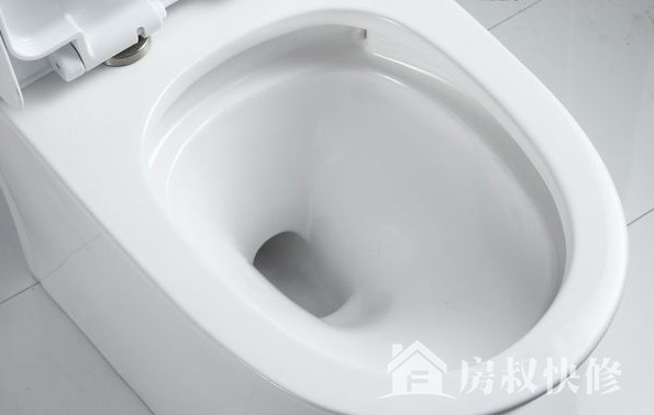 马桶堵了怎么办教你一招轻松搞定,马桶严重堵了怎么办最简单方法