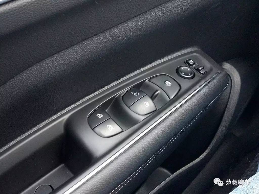 沉浸式体验雷诺科雷傲试驾,苑叔评测艾维亚