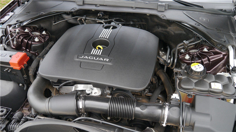 2023款捷豹xfl测评试驾视频,2018款捷豹xfl3.0t试驾